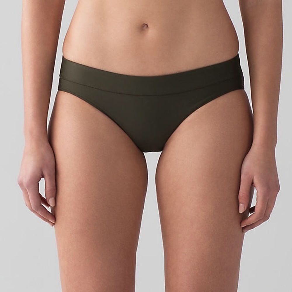 NWT Lululemon Swim Bikini Bottom Size 8